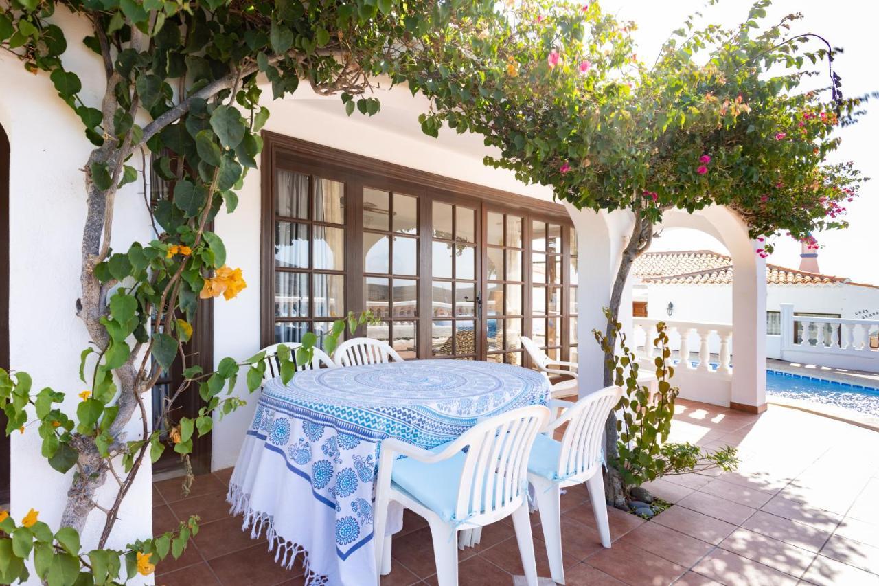 Colina Golf Excellent Holiday Home With Heated Pool San Miguel de Abona Bagian luar foto