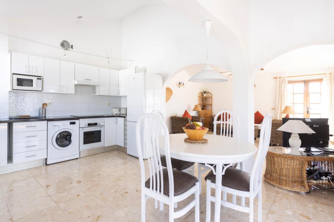 Colina Golf Excellent Holiday Home With Heated Pool San Miguel de Abona Bagian luar foto